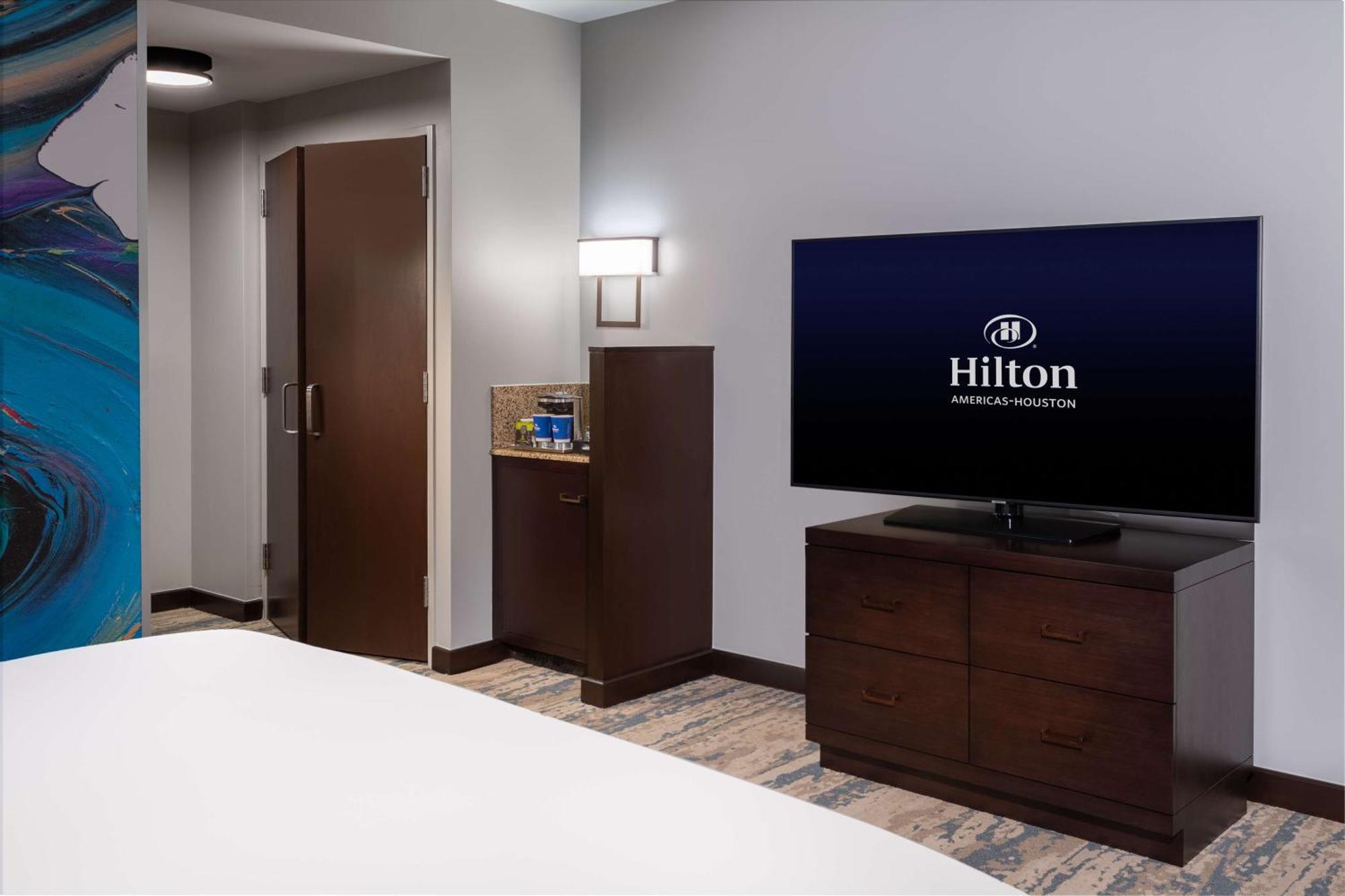 Hilton Americas - 4*
