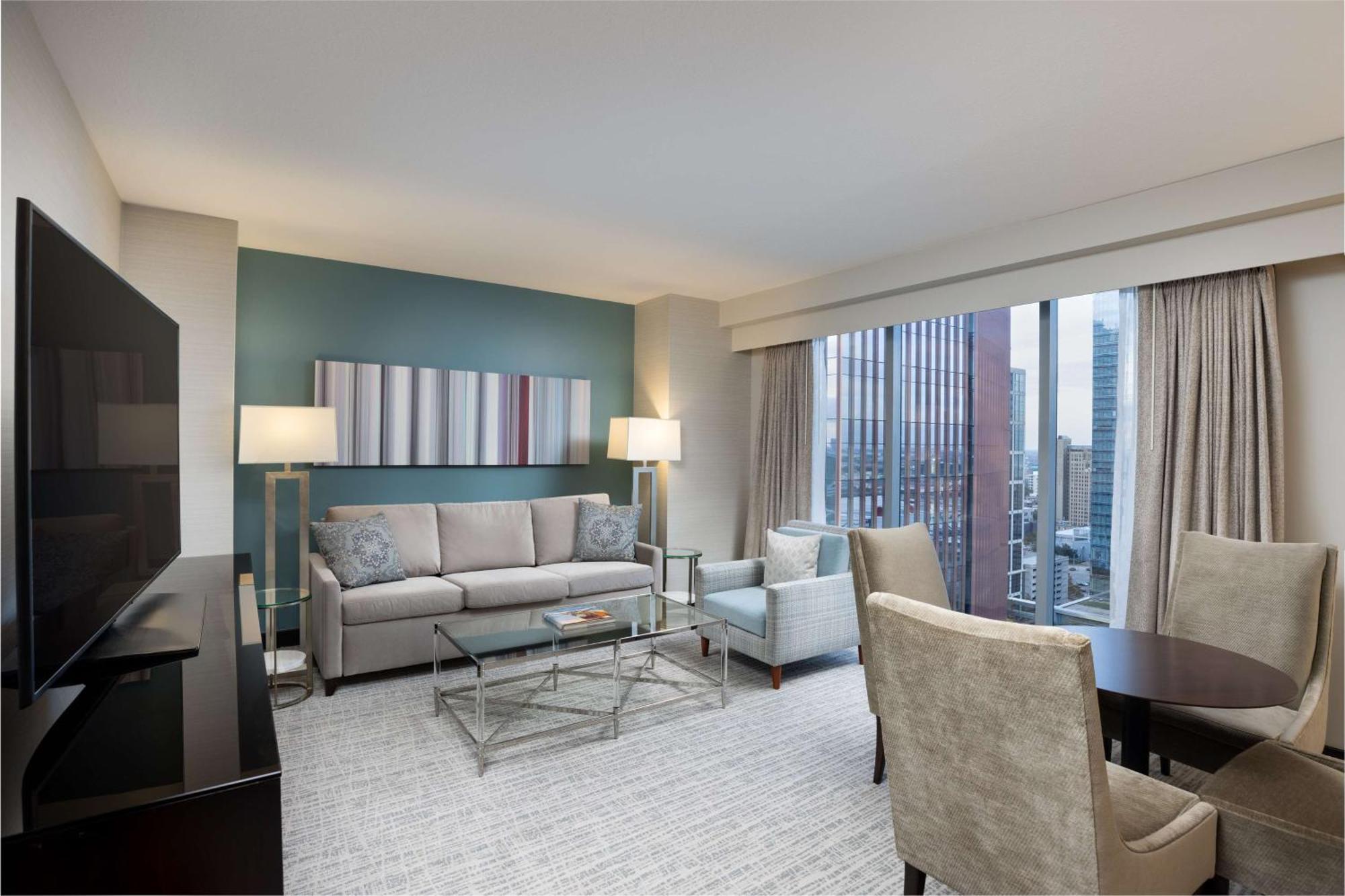 Hotel Hilton Americas - 4*