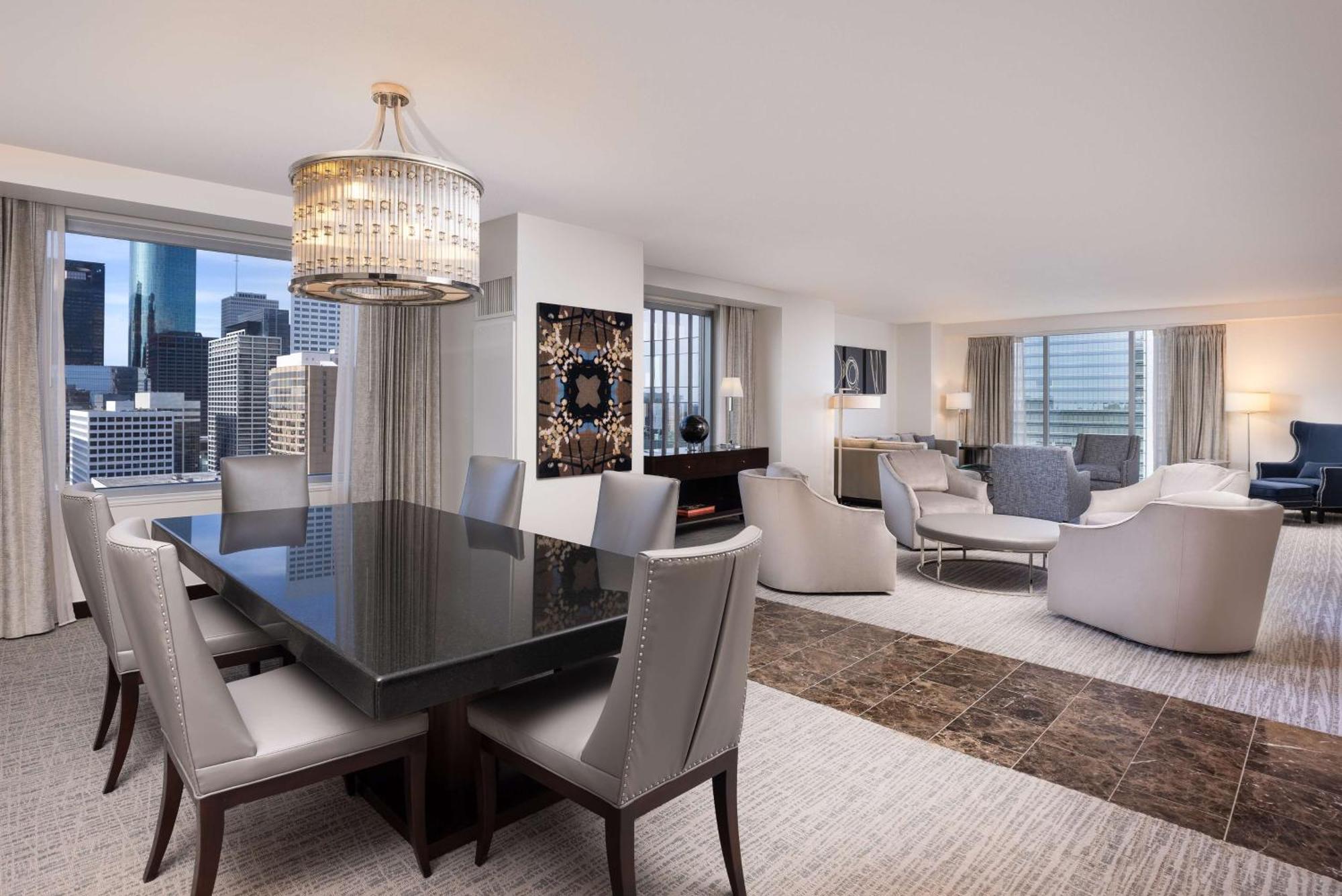 Hilton Americas - 4*
